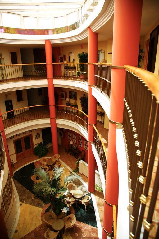 Hotel Ele Santabarbara Castilleja de la Cuesta Exteriér fotografie